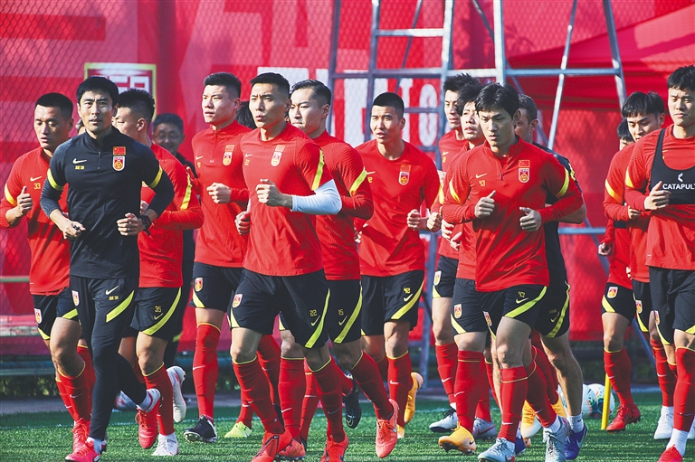 官方：中国香港代表队归化26岁原以色列籍中场巴拉克（官方确认：中国香港队完成归化26岁前以色列籍中场巴拉克）