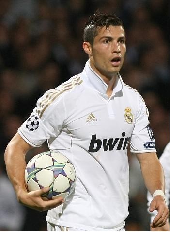 教练赛后把功劳全给了球员（赛后教练将全部功劳归于球员）