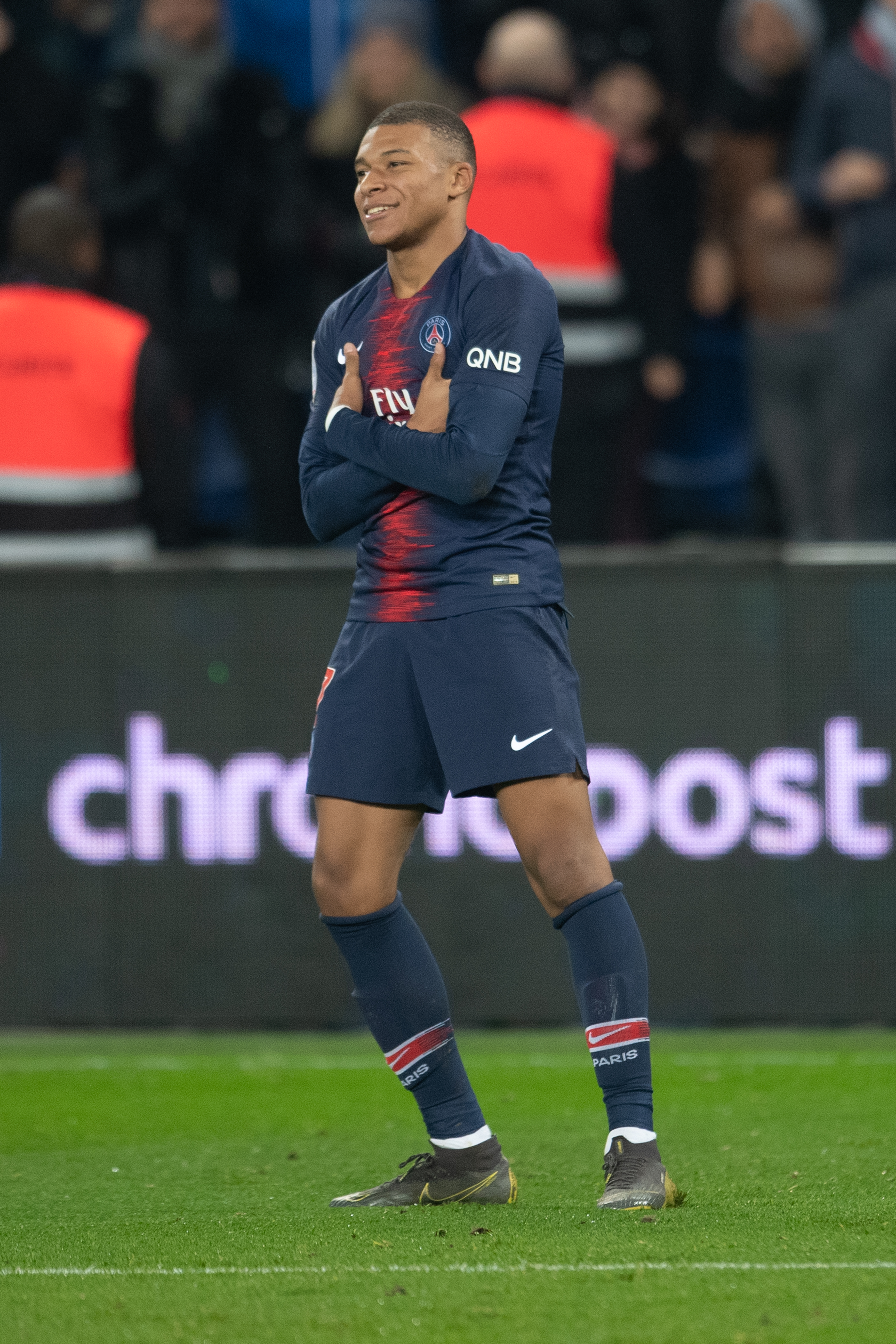 2026世界杯比利时球衣上身德布劳内不要怕你的兵来了（2026世界杯比利时战袍上身：德布劳内别慌，你的兵已就位）