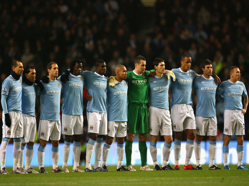 德甲官博祝贺邵佳一：期待邵佳一带领中国国家队走向更高舞台（德甲官博向邵佳一致贺：期待他率国足迈向更高舞台）