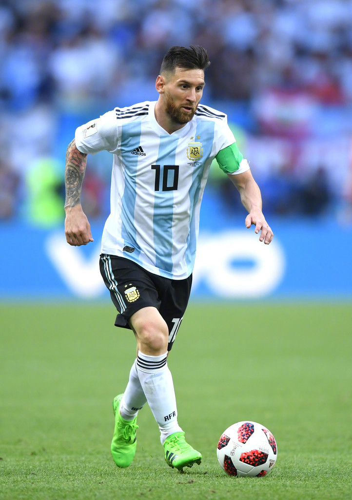 邦本宜裕回应续约传闻：我非常希望代表辽宁铁人继续征战中超（邦本宜裕谈续约传闻：盼留辽宁铁人，继续征战中超）