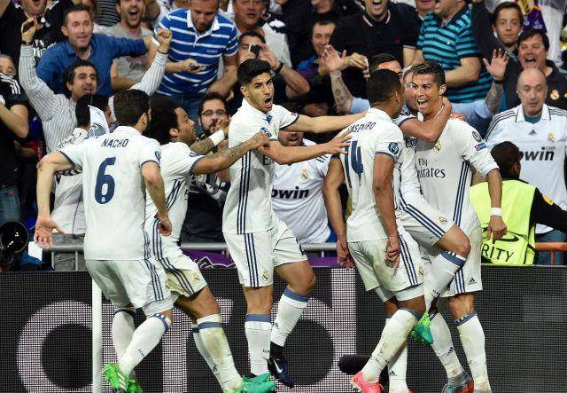 懂球帝12周年120大瞬间1／8决赛：重磅来袭，谁将通往八强？（懂球帝12周年120大瞬间16强开战：谁将跻身八强？）