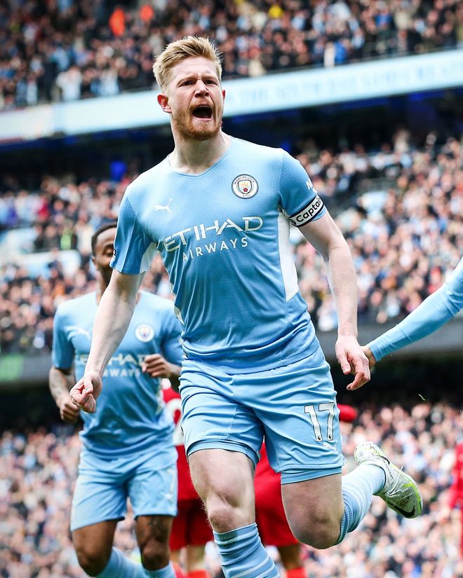 NBA季后赛焦点球员表现回顾（NBA季后赛核心球星表现盘点）